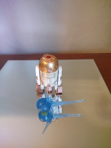 Star Wars 2004 Sneak Preview ROTS R4-G9 Astromech lose rot/gold - Bild 3 von 4