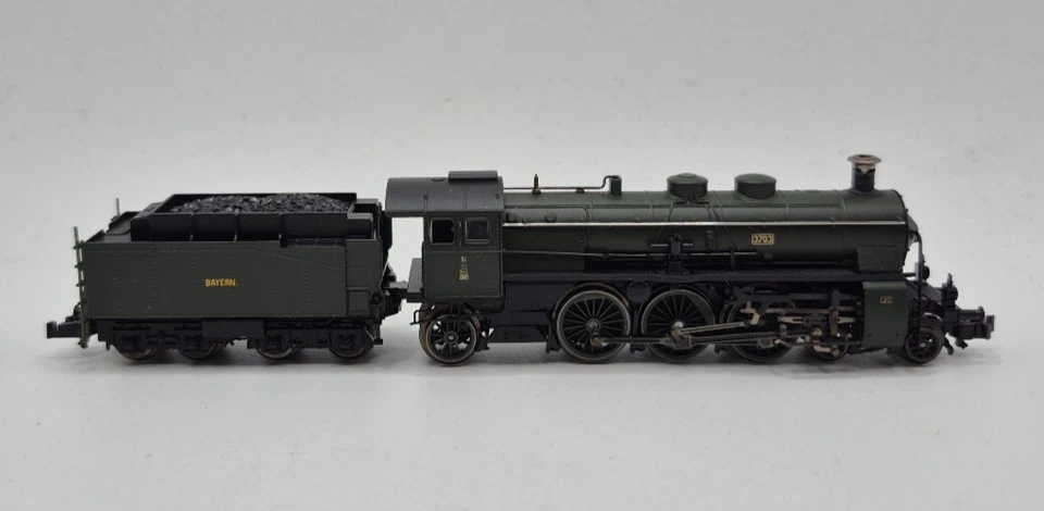 Minitrix 16182 Spur N DRG Schlepptenderlok S3/6, BR 18.5 Ep. II in OVP *Digital* - Bild 2 von 4