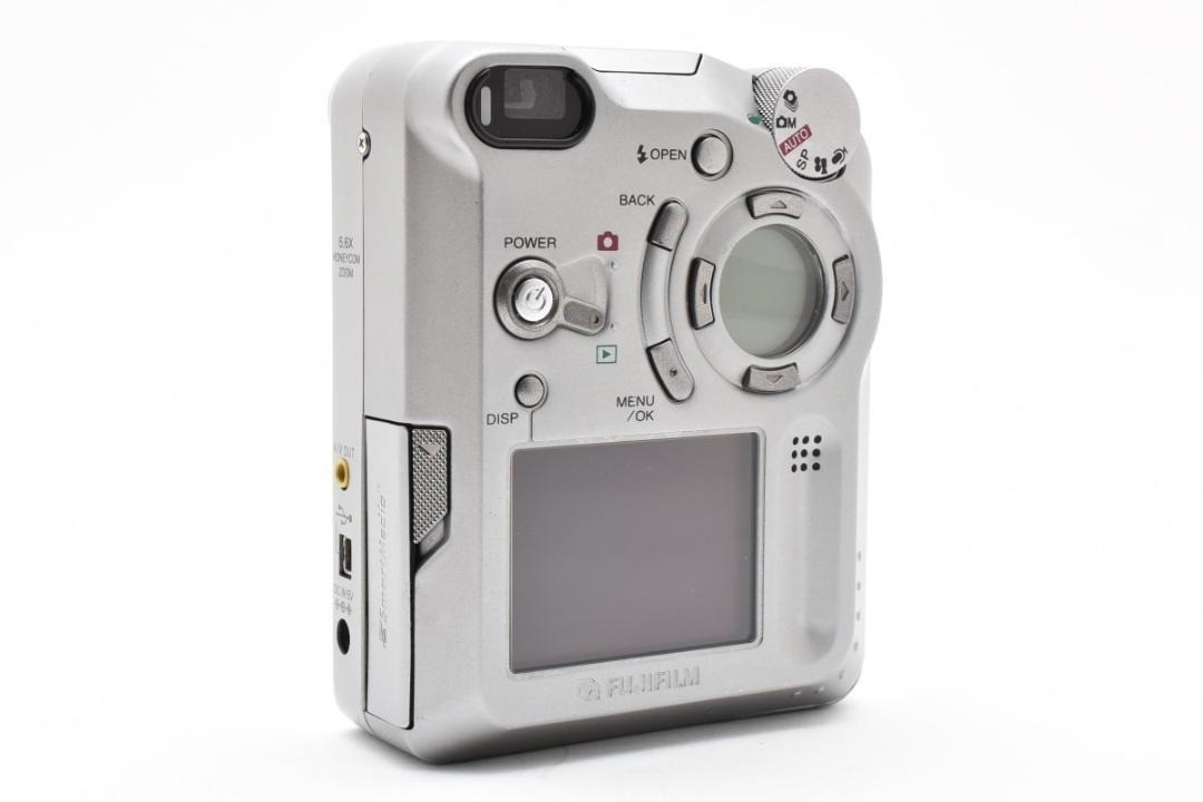 FUJIFILM FinePix 4800z Silver Digital Camera 2.5MP 3x Optical Zoom