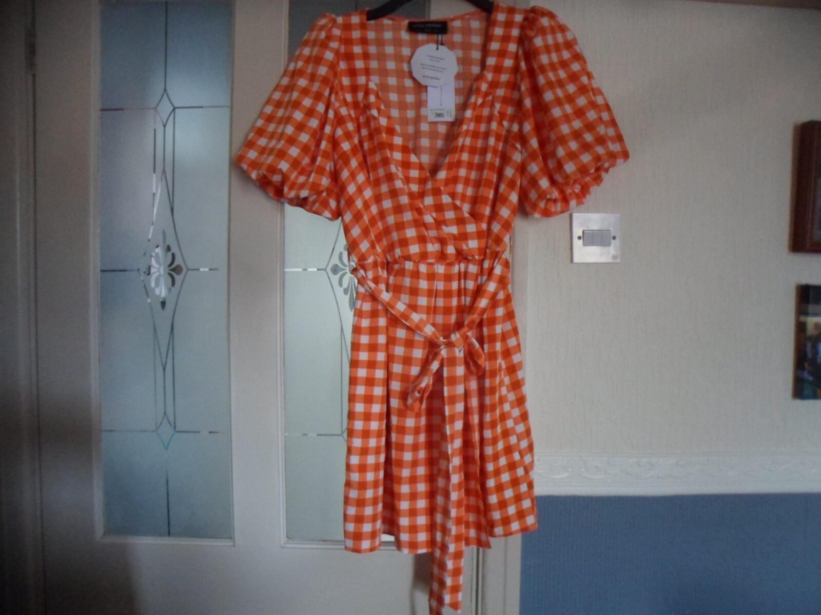 Picture 2 of 6