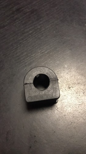 RH17-4001 Ablage Stabilisator Stange Gummi für Ford MONDEO