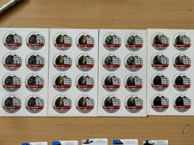 WizKids Heroclix Herr der Ringe Starterset 4 Blätter Pogs Token als Bild