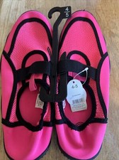 Big Girls Pink Beach Water Aqua Shoes Swim Wonder Nation size 4-5 Slip On