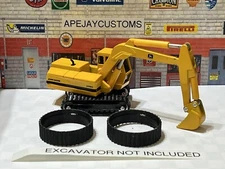 ERTL Diecast John Deere 690LC Excavator  Equipment  1/64 (TRACKS ONLY)