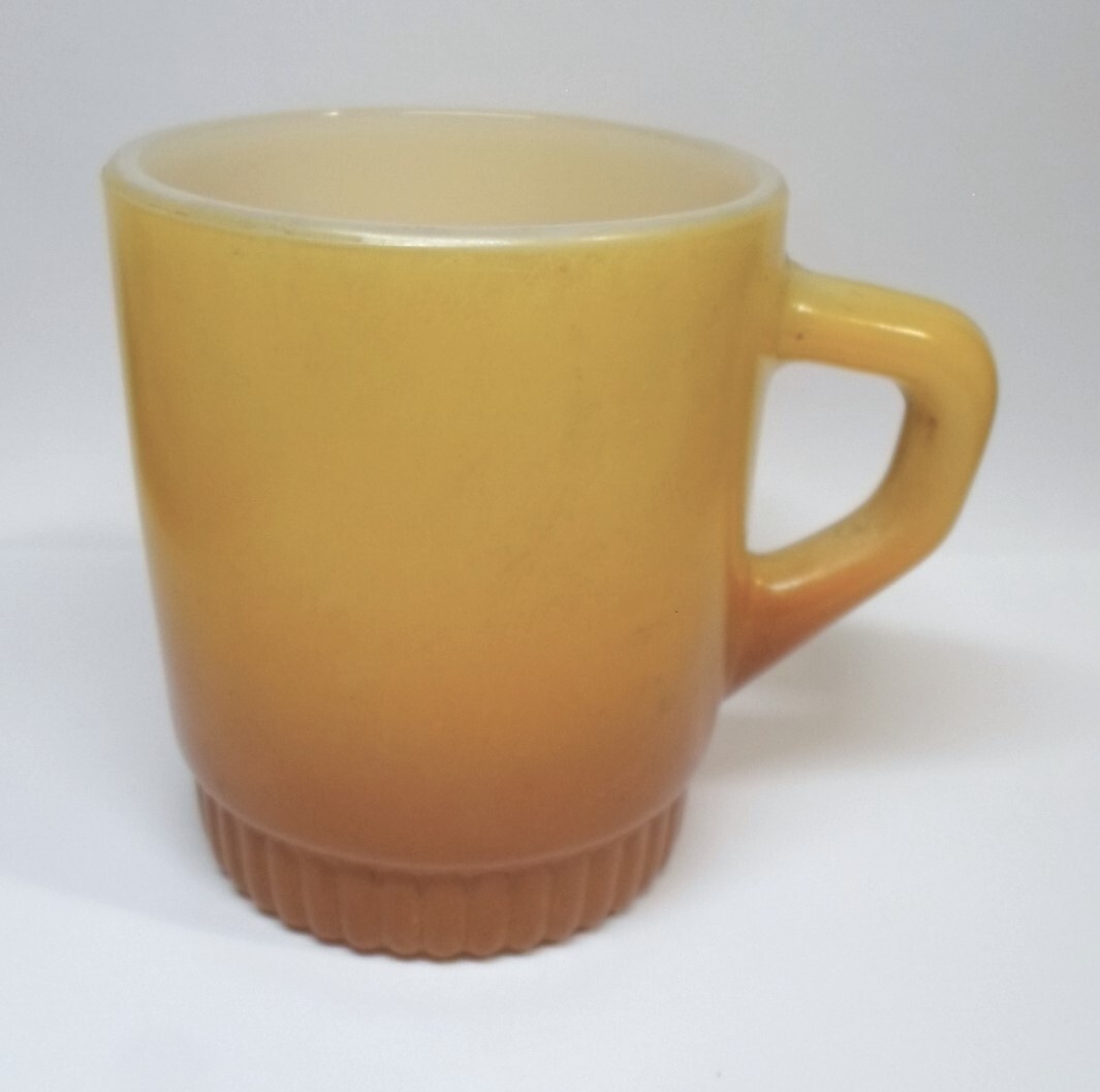12 cup coffee maker equals many oz 12 Cup Coffee Maker w/ Permanent Filter main image 0