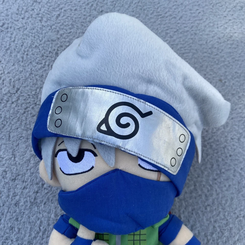 Peluche Naruto KAKASHI 13" Banpresto 2006 Foto 2 de 4