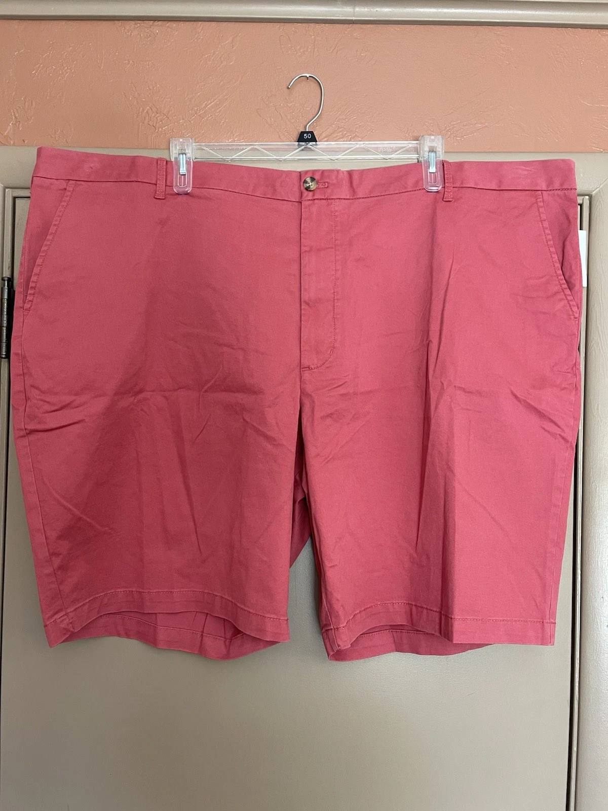 Izod Chino Shorts Mens Size 54W Relaxed Classics Stretch Salmon Pink New Tags