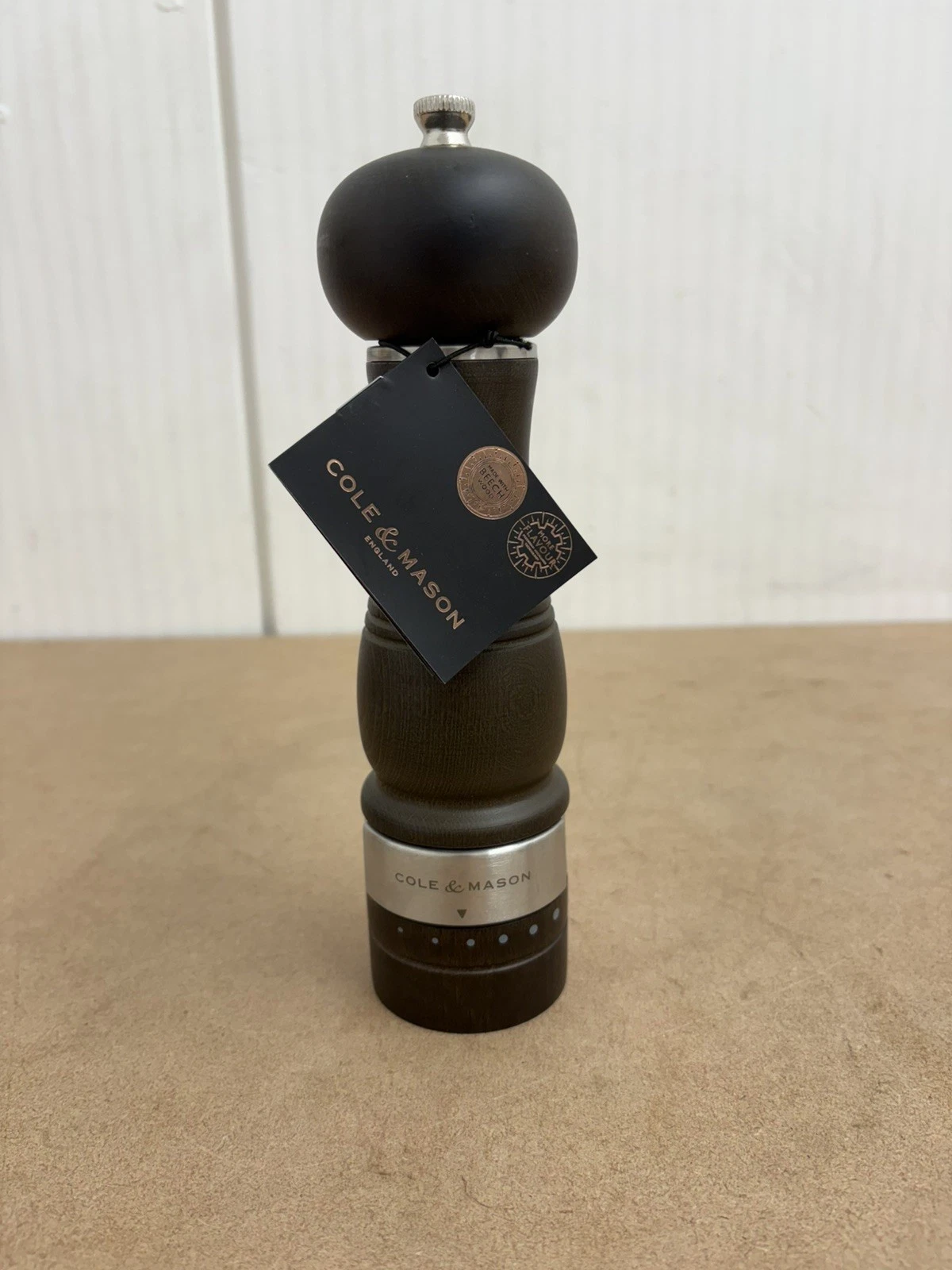 Cole & Mason Brown Wooded Pepper Mill grinder 8" New With Tags