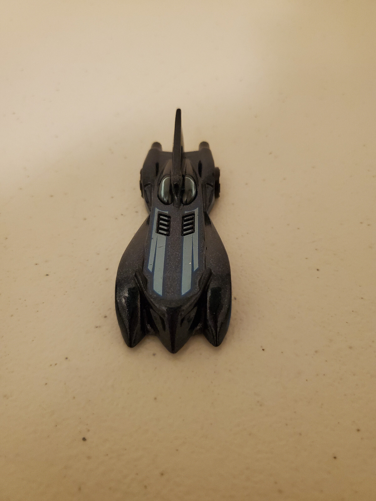 2014 Hot Wheels Batmobile CFK21 Blue eBay
