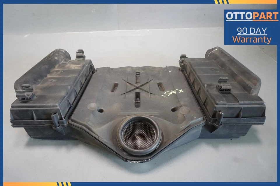 2005-2006 MERCEDES-BENZ W211 E500 AIR INTAKE CLEANER ASSEMBLY A1120940004 OEM - Image 3 of 4