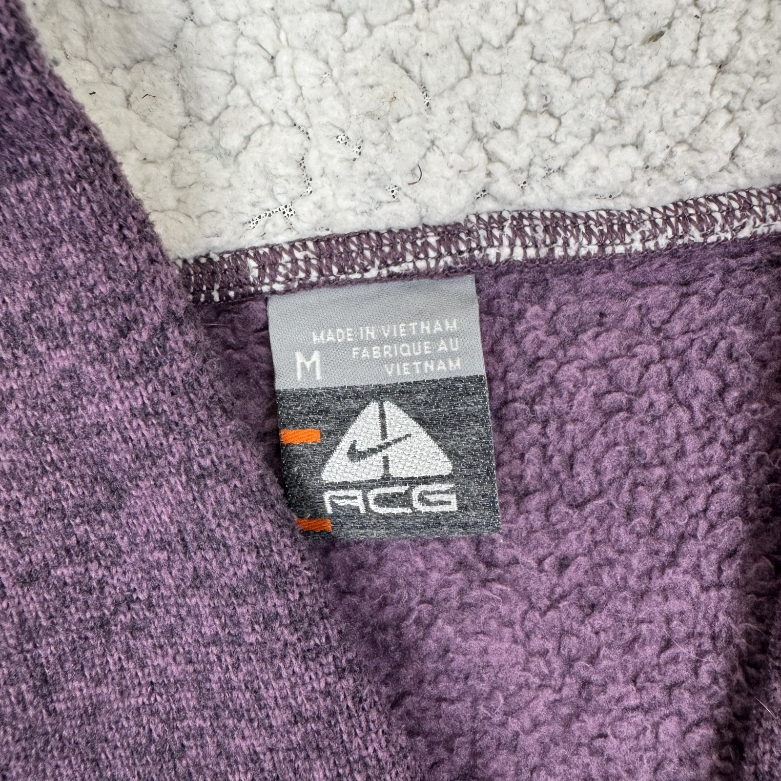 Nike ACG Women's Medium Burgundy Fleece Lined Hoodie Sweatshirt image 4