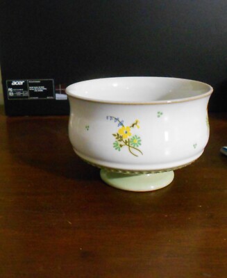 Denby Verona Footed Coupe Fruit Bowl England  Estate Find 4 3/8'' W x 2 7/8'' H