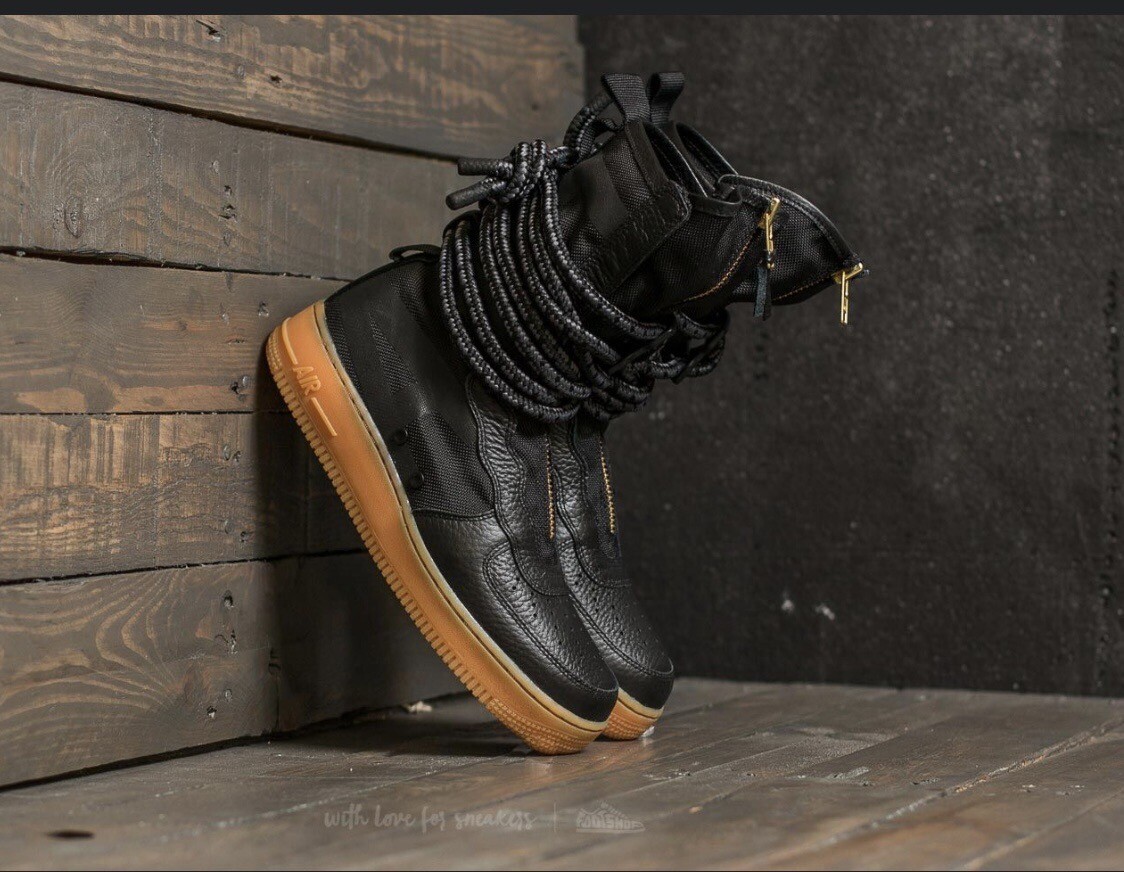Size 8- Nike Sf Air Force 1 High Black Gum 2017 - AA1128-001 Size 8- Nike Sf Air Force 1 High Black Gum 2017 - AA1128-001