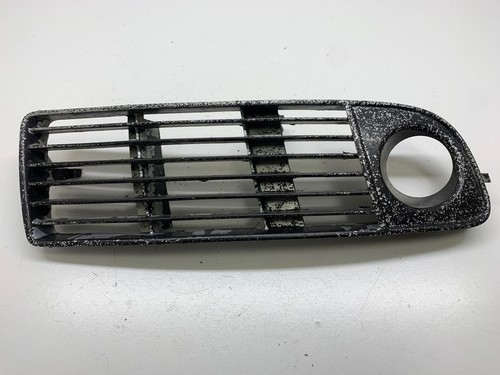 Audi A6 S6 C5 4B 1999 Verkleidung Nebelscheinwerfer / Gitter vorne DRA24656
