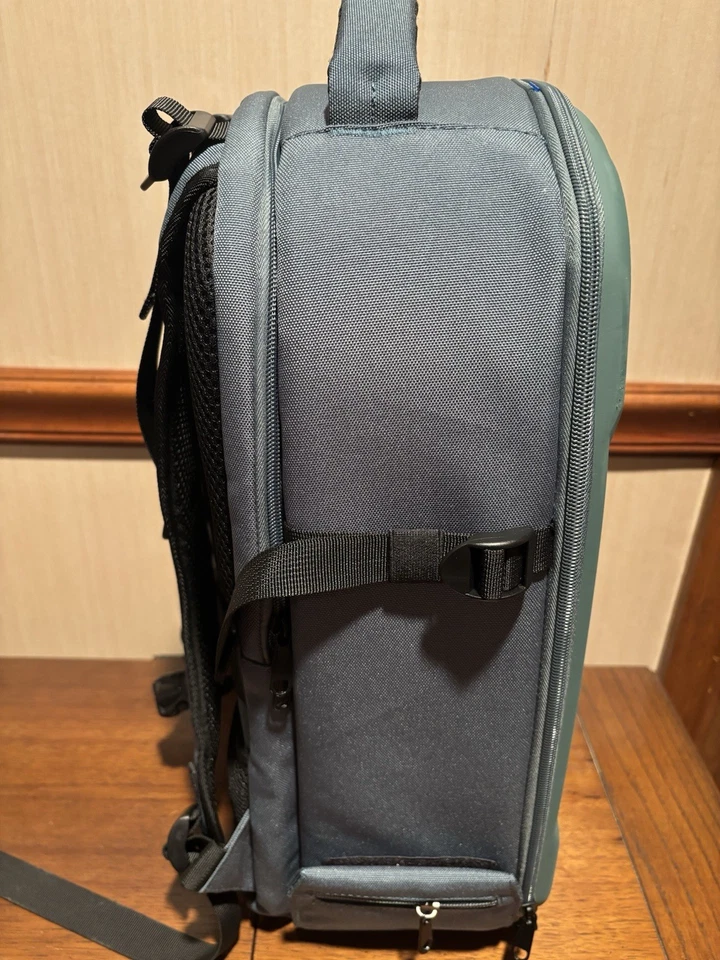 MOSISO Camera Backpack DSLR/SLR/Mirrorless Protection Photography Bag for Canon - Image 4 of 4