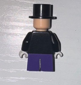 Lego Batman Penguin Minifigure 7885, 7783 Great Condition 
