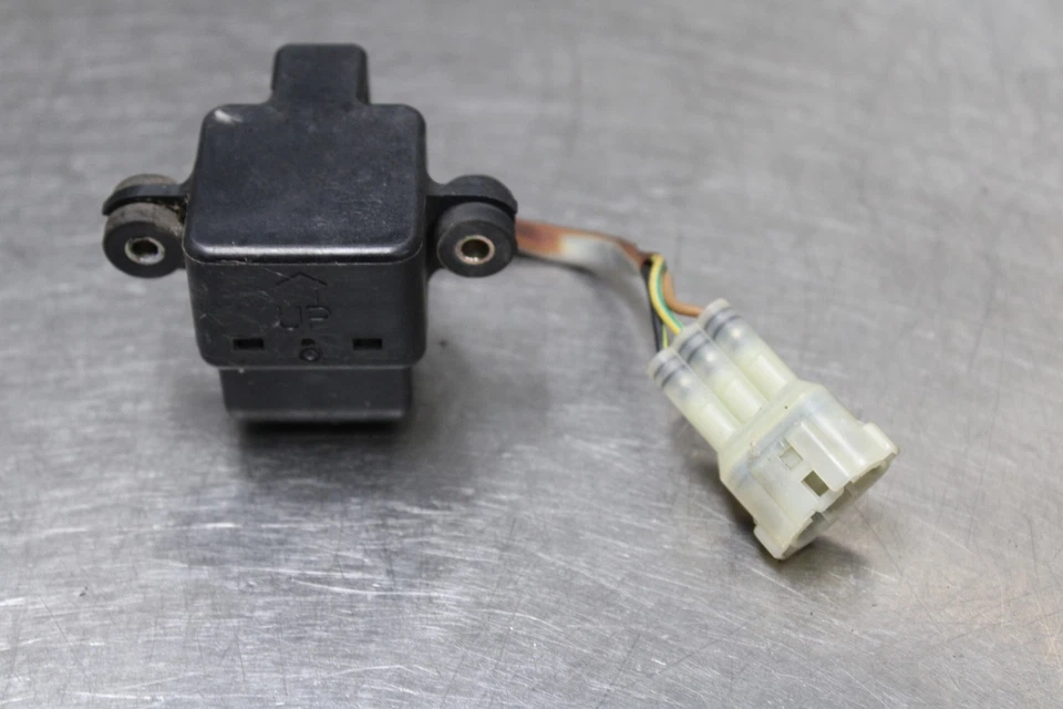 02-05 KAWASAKI NINJA ZX12R TIP OVER BANK ANGLE CRASH SENSOR SWITCH  - Image 3 of 4