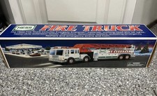 2000 Hess Fire Truck w/ Ladder Lights  Sound In Original Box