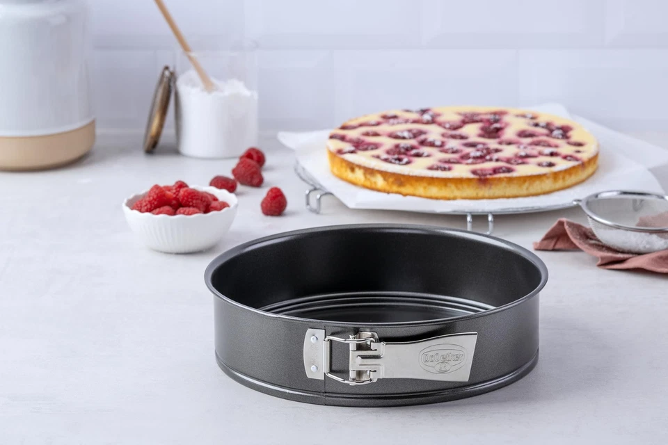 Springform Ø 26 cm, Backform mit Flachboden, runde Kuchenform aus Stahl mit A... - Bild 2 von 4