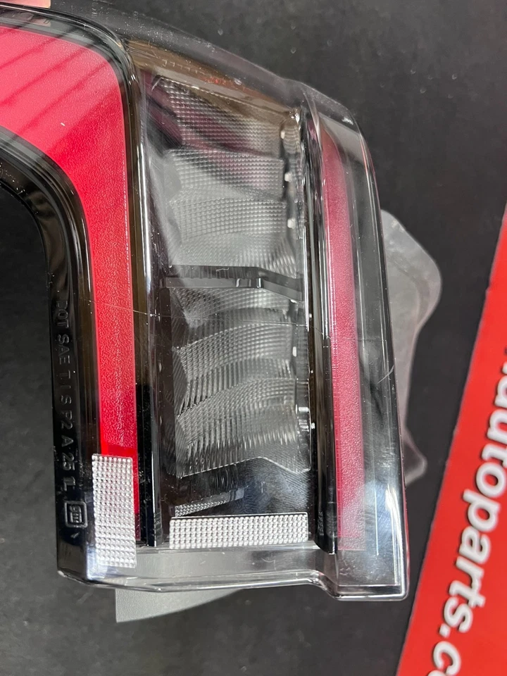 2026 CHEVY EQUINOX TRAILBLAZER LUZ TRASERA IZQUIERDA LUZ TRASERA MONTAJE LED LH Foto 2 de 4