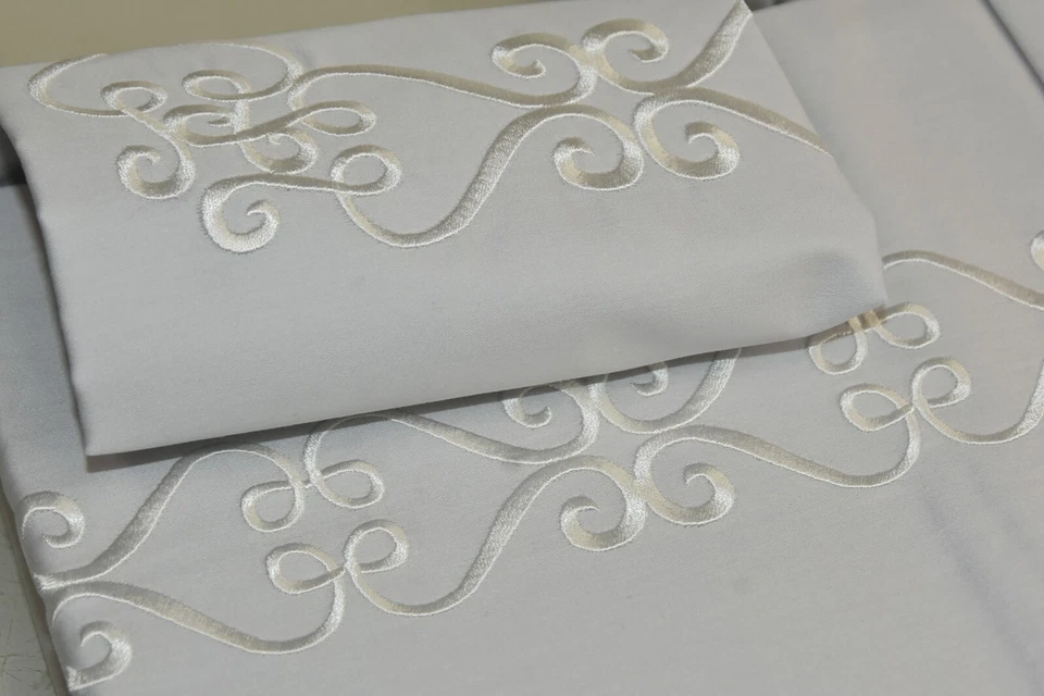 $3500 NEW Frette 7 PC BED SHEET SET + DUVET Mastery Embroidery Grey White QUEEN