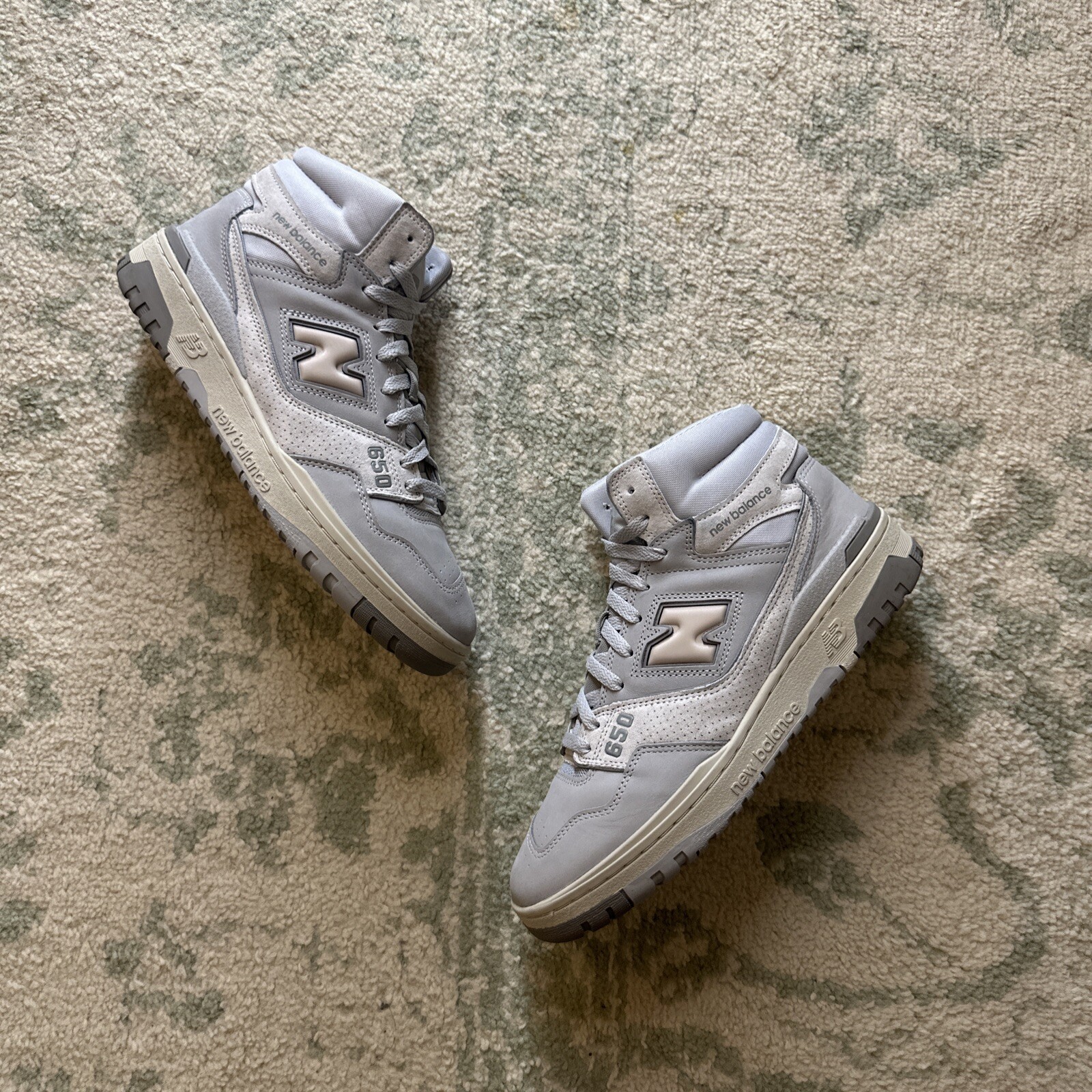 Size 9.5 - New Balance 650R Light Aluminum Rain Cloud-image
