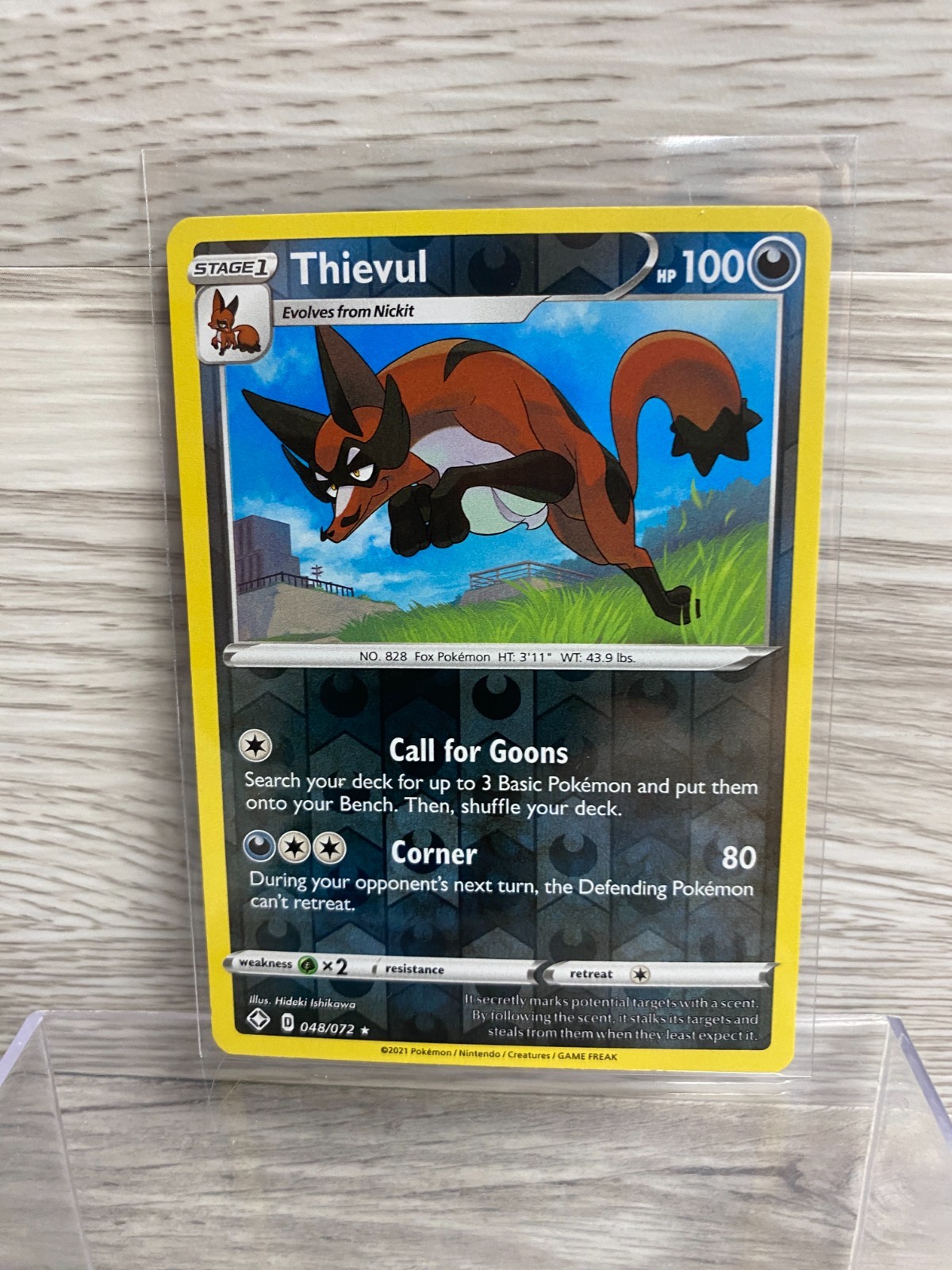 Shining Fates - Reverse Holofoil Pokemon Thievul #48 NM
