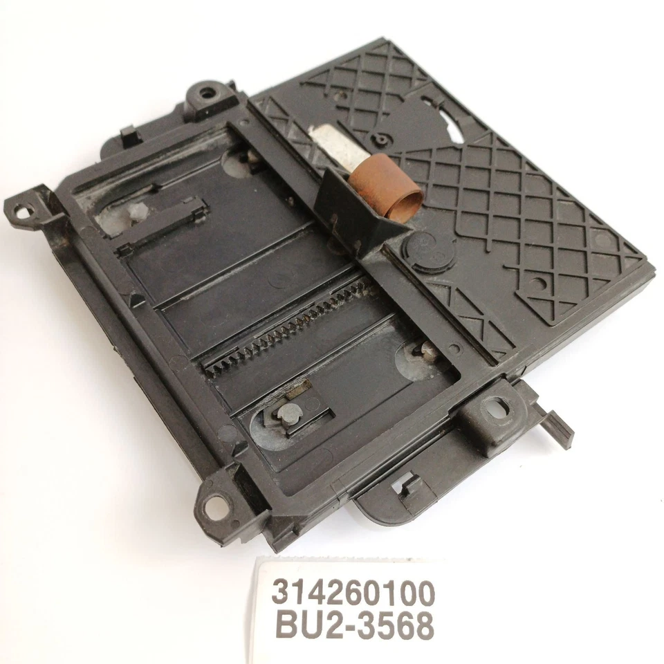 BMW 530i 2004-2007 cenicero consola central delantera 314260100 Foto 4 de 4