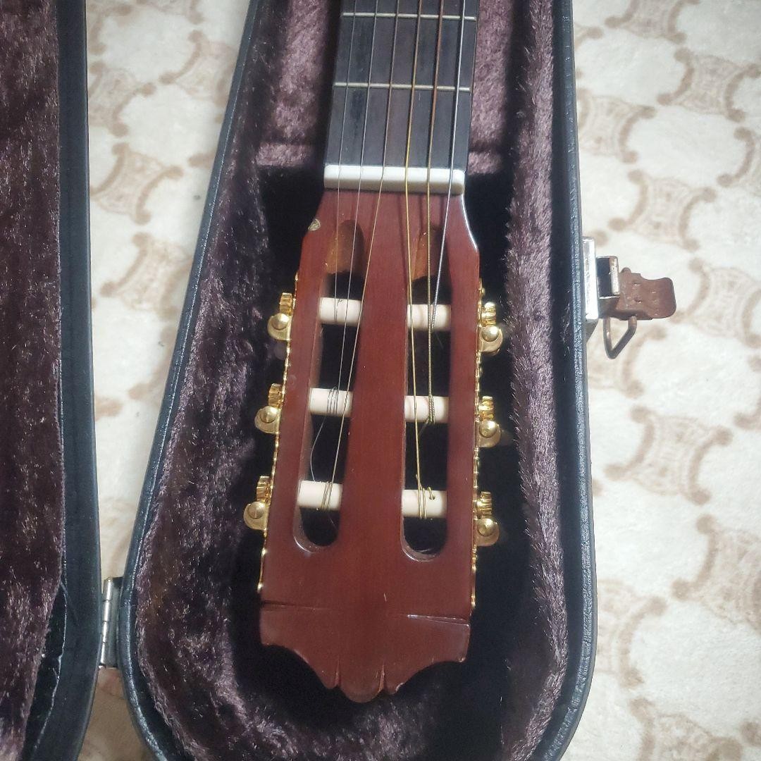 Classical Acoustic Guitar Yamaha CG-130A Spruce Body Natural with