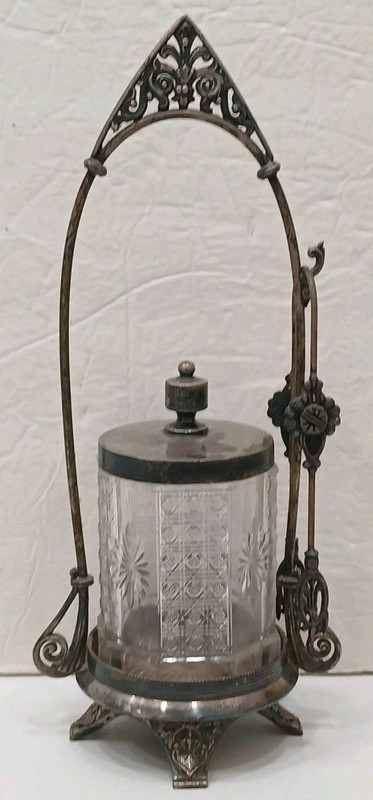 Vintage Rogers Smith #129 Silver Plate Pickle Castor With Tongs & Glass Insert