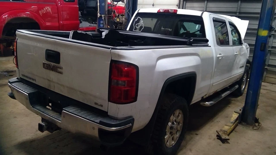 Used Automatic Transmission 6.0L 4WD Fits 15 SIERRA 2500 PICKUP 10300922 - Image 2 of 4