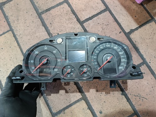 VW Passat 3C B6 Kombiinstrument 3C0920860A 2,0 Diesel 103 KW Tacho komplett