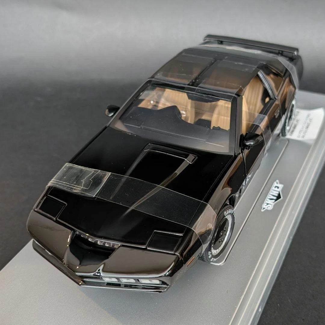 1:18 Knight Rider Contemporary Manufacture Diecast Cars, Trucks