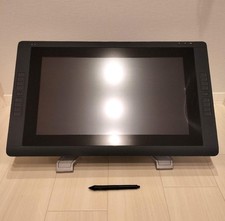 Wacom Cintiq 22HD Touch DTH-2200/K Pen and Stand Included Tested