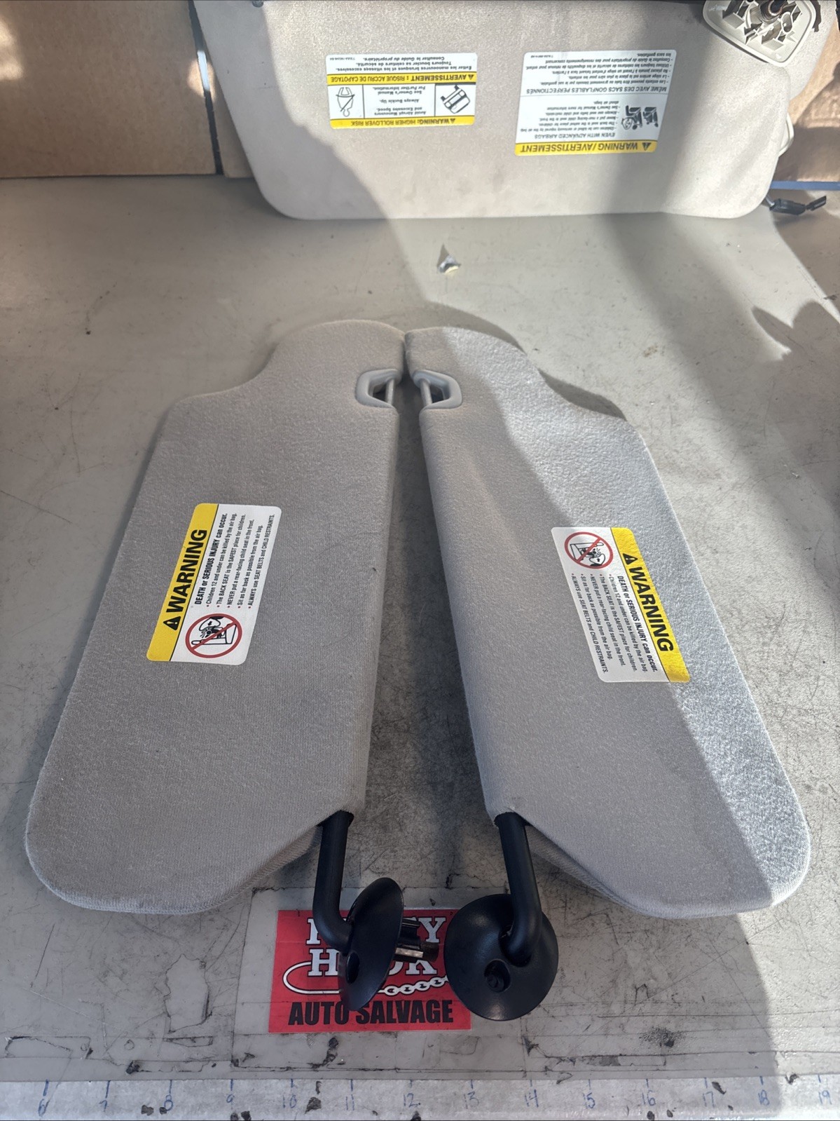2002 Ford Windstar Passenger Sun Visor Gray