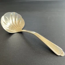 Vintage Silver Plate Ladle Scalloped Bowl | Original Rogers | Wm. Rogers Mfg. Co