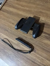 BUNDLE LOT HAC-014 WRIST STRAP Nintendo Switch Joy-Con Comfort Grip OEM HAC-011