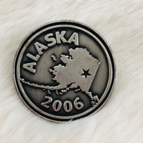 2006 Alaska Souvenir Silver Tone Lapel Pin