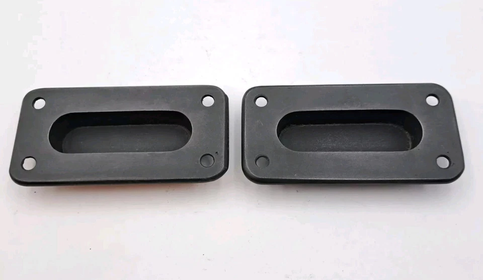 Lote de 2 elevadores de marco de ventana empotrados antiguos/de colección tiradores de herrajes de hierro fundido Foto 2 de 4