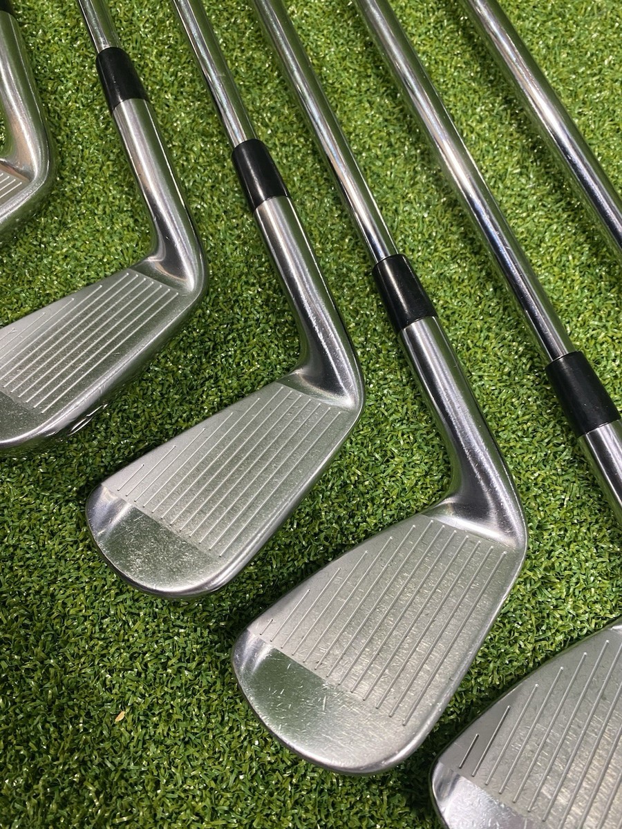 Titleist 716 MB Iron Set 5-PW NS Pro Modus Tour 120g Extra Stiff