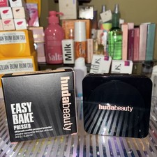 Huda Beauty Easy Bake Pressed Powder Peach Cupcake Face Powder 8.5g