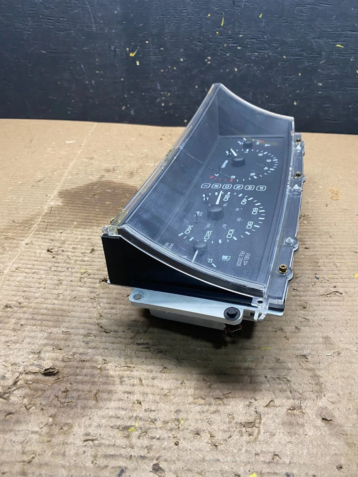 1997 to 1998 Lincoln Mark VIII Speedometer Gauge Cluster r2461 DG - Image 4 of 4