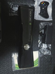 Microsoft Xbox 360 S 250GB Console w/ Controller AV Cable Tested Boxed Japan