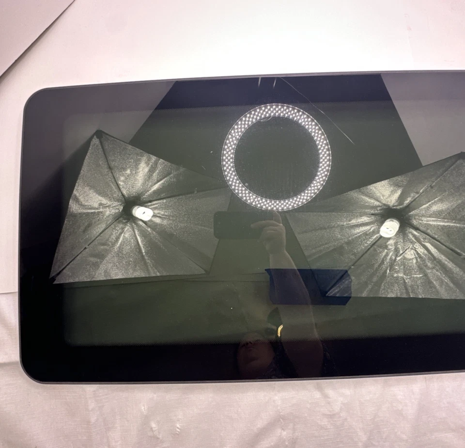 03-09 Mercedes W209 CLK500 CLK350 Coupe Sunroof Sun Roof Glass 2097800021 OEM Foto 2 de 4