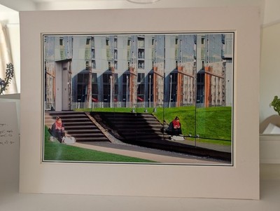 ''Realität & Reflexionen'' Eine fotografische Studie von Alan Eperon