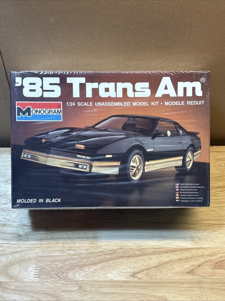 85 Trans Am Pontiac Monogram 1/24 Plastic Model Kit 2224 SEALED