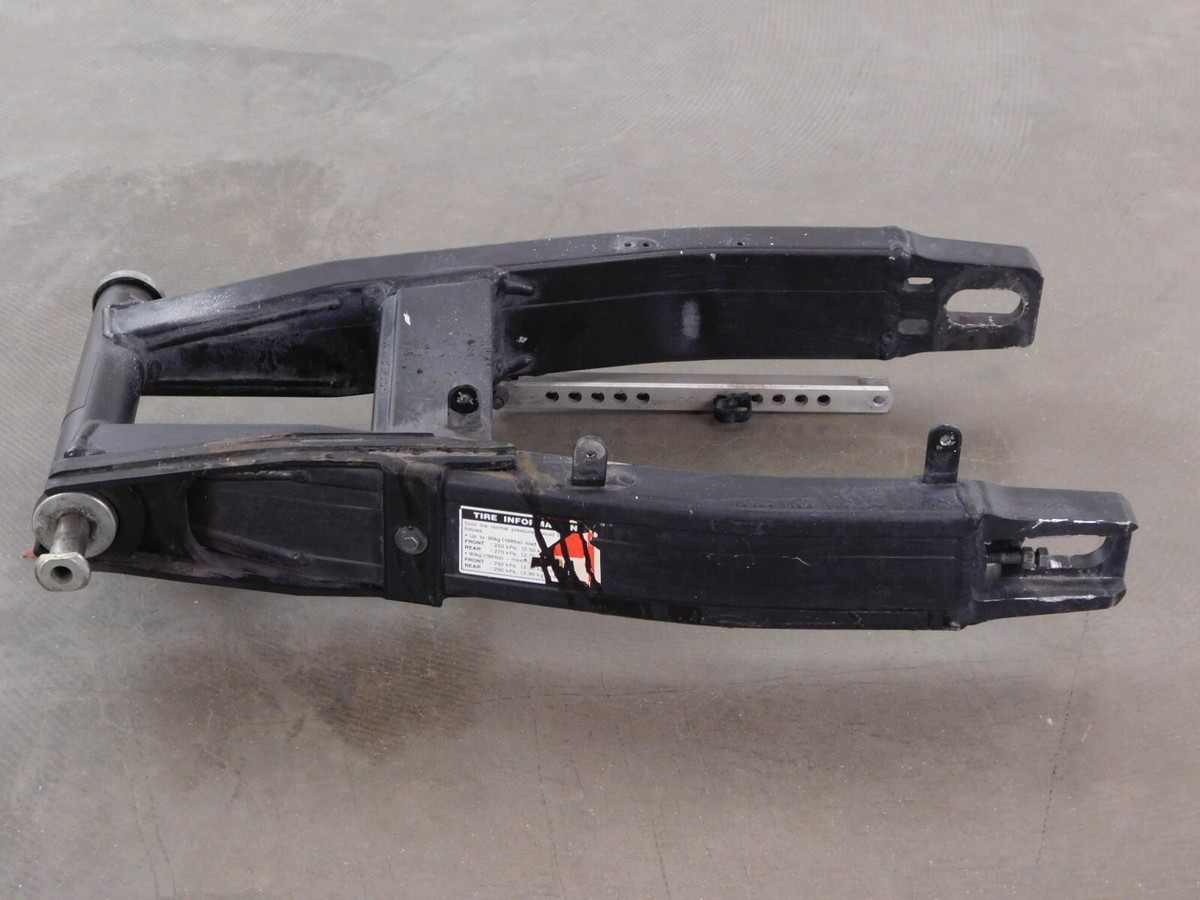 Yamaha Fz1 FZ 1 Fazer Fzs1000 Swing Arm With Caliper Stay