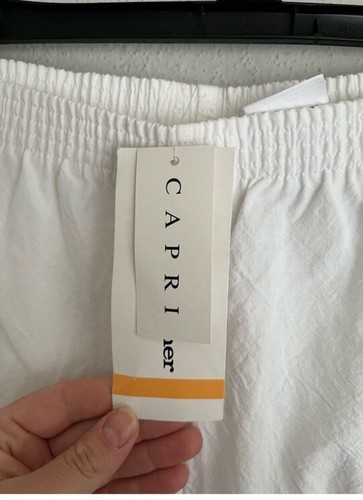 Alfred Dunner Plus 24W Womens Capri Pants White Lace-Up Detail Pull-on NWT $50 - Picture 2 of 3