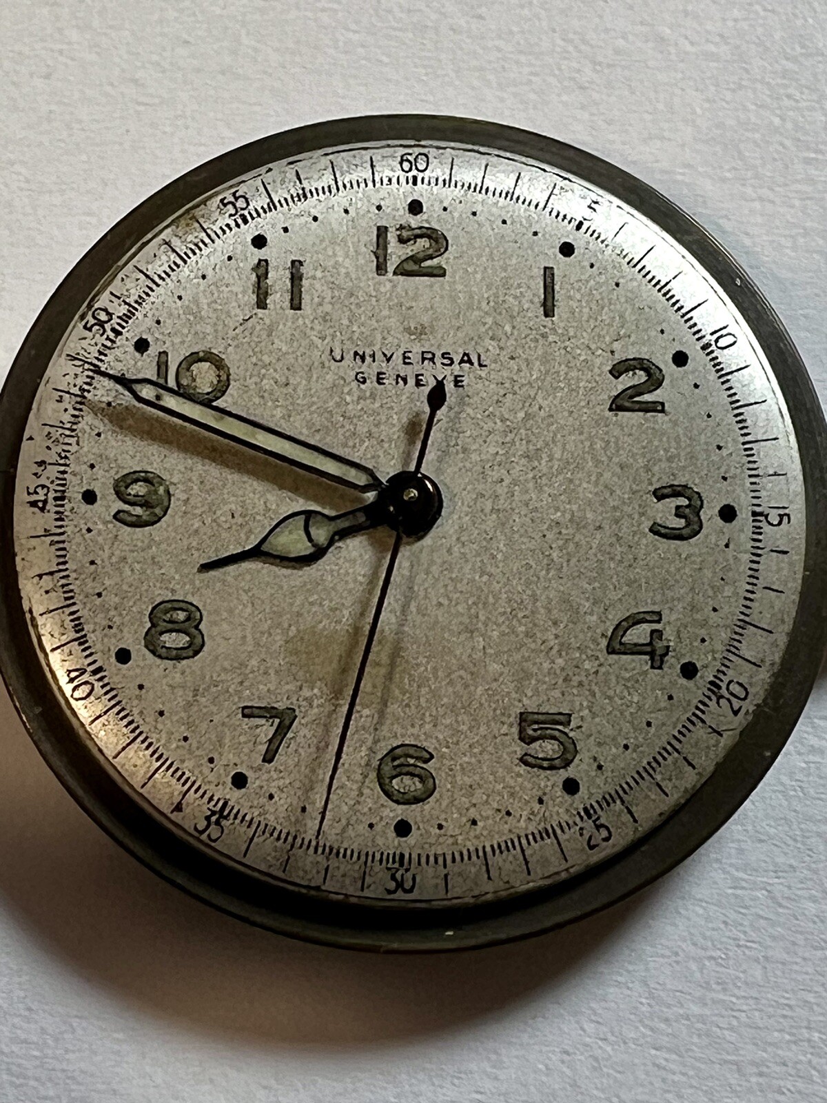 VINTAGE UNIVERSAL GENEVE MILITARY WATCH MOVEMENT & DIAL CAL. 263 RUNS KEEPS TIME