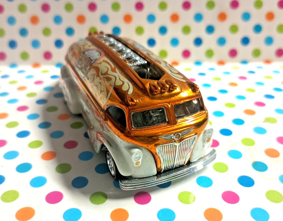 Hot Wheels 40 Aniversario Celebración Japón 2009 Rocket Oil Tanker Suelto Foto 3 de 4